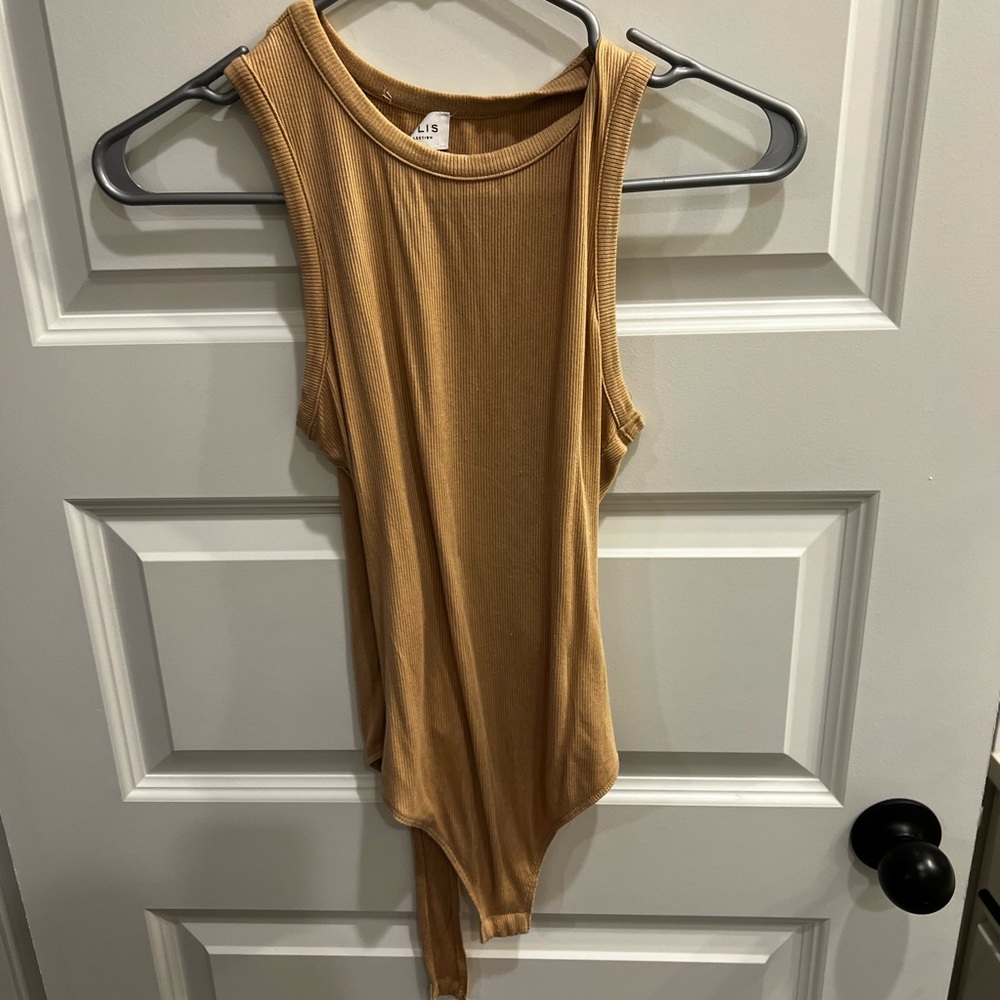 NWOT LeLis body suit